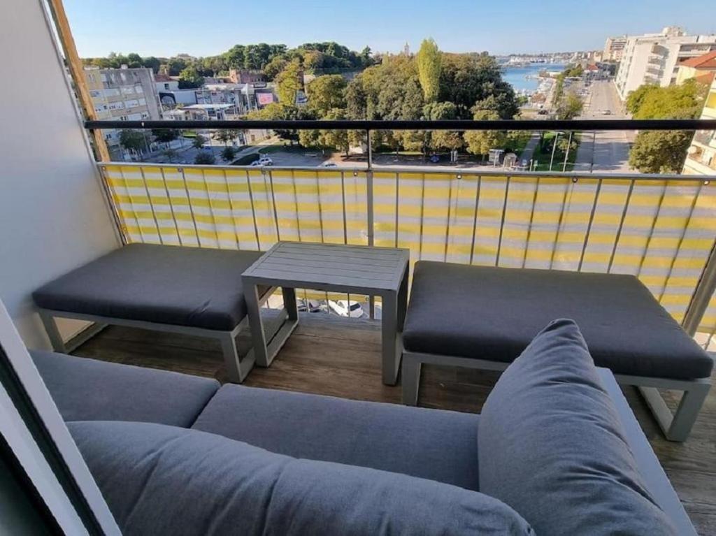 Sea View Balcony And Parking Apartment Zadar Exterior photo